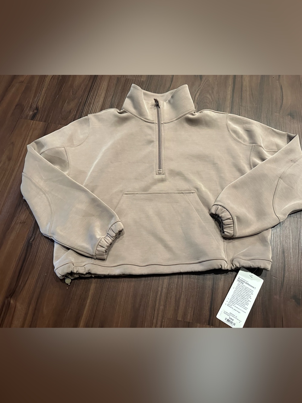 NWT Lululemon x Barry’s Softstreme Half Zip
